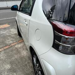 【配送可】コンパクトな普通車! トヨタ iQの画像