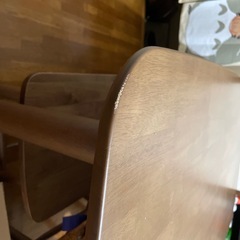 ダイニングテーブル、椅子3脚セットの画像