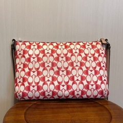 COACH ショルダーバッグ レッドの画像