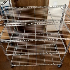 再掲載(取引中)スチールラック(高さ95cm)の画像