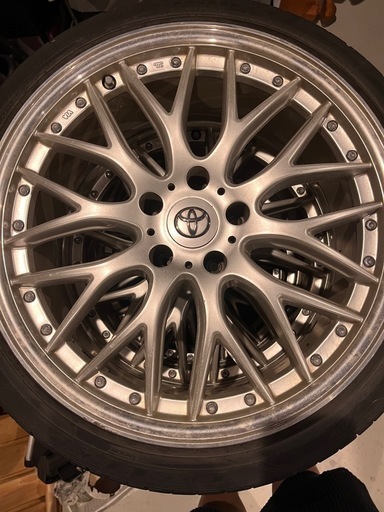 プリウスα ホイール 19インチ