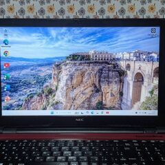 🍆NEC🌟Lavie🌟NS150EAR🌟美品赤🌟大容量SSD500GB🌟WIN11🌟Office2021の画像