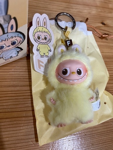 THE MONSTER PIN FOR LOVE イニシャルラブブ (にじまま) 門司の