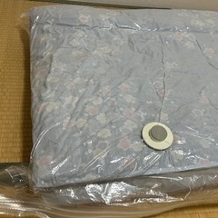 敷布団×2と毛布のセットの画像