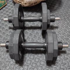 可変式ダンベル群