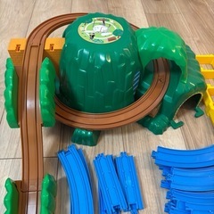 プラレールパーツセット　ドキドキマウンテン付の画像