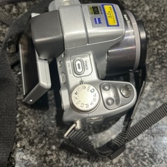 SONY Cyber-shot DSC-H50の画像