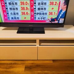 IKEA  TV台　ローボードの画像