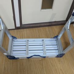 踏み台折り畳み式　　アルミ製　大型　脚立の画像