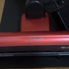 【取引中】HITACHI サイクロン式の掃除機の画像