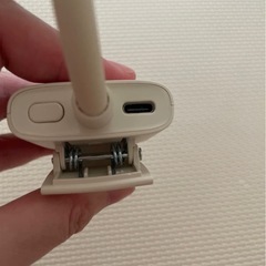クリップ付きミニ扇風機の画像