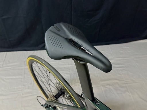 カーボン PANTHER POROS ロードバイク Tiagraディスクブレーキ オファー