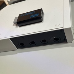 ニンテンドーWII HDMI変換器とソフト3本セットの画像