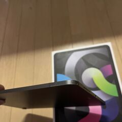 Ipad Air 4 Wifi 64gb gray + Logitech Combo Touch keyboardの画像