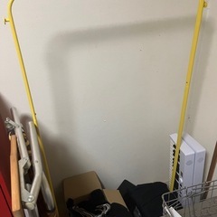 IKEA ハンガーラックの画像
