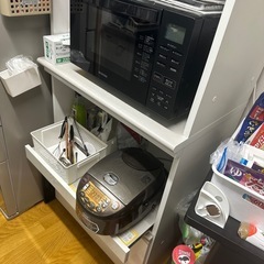 食器棚の画像