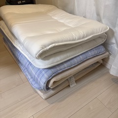 布団　敷布団　の画像
