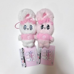 エスターバニー イニシャルマスコット うさぎ ぬいぐるみの画像