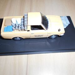 アシェット1/43トヨタパプリカピックアップ1984（塗料店仕様）の画像