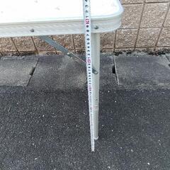 ノースイーグルの120cmアルミテーブル　高さ38cm/70cmに調整可の画像