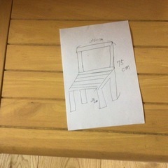 木製　幼児用イス　ローチェアーの画像