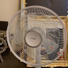 【IRIS OHYAMA】  扇風機 23年製 使用頻度数回の画像