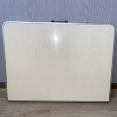 (取引中)折りたたみアウトドアテーブルの画像