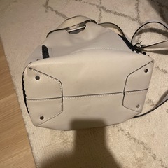 ZARA ハンドバッグ　底のマチ25cm×18cmの画像