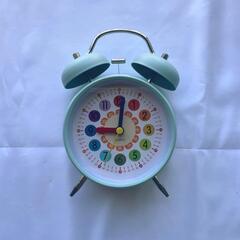 【新品】大音量 振動 置き時計 オシャレ アナログ アラーム 目覚まし時計の画像