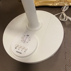 23年製 【IRIS OHYAMA】  扇風機 使用頻度数回の画像