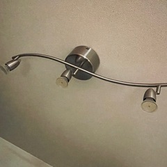 IKEAシーリングライト　予備LEDランプ3個付きの画像