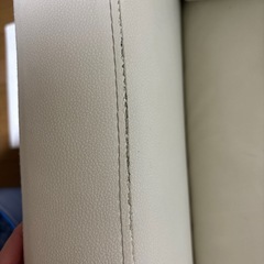 白いソファの画像