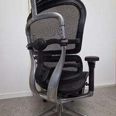 定価15.1万円　エルゴヒューマンプロ　オットマン内蔵型　2022年購入品の画像