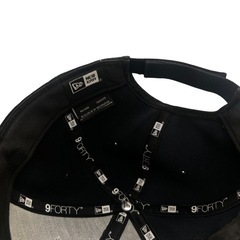 LYFT × NEW ERA キャップ 9FORTY コラボキャップ 刺繍ロゴの画像