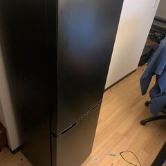 アイリスアオヤマ ブラック冷蔵庫の画像