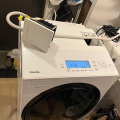 動作保証　引き取り　美品　東芝　ザブーン　洗濯 11kg ド乾燥7k 大容量タイプ　ドラム式洗濯乾燥機 TW-117A8L 2021年購入 の画像