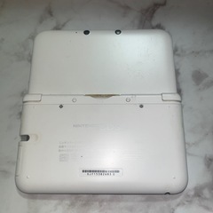 3DS LL ホワイトの画像