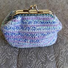 がま口 ハンドメイド 毛糸 カラフル 小物入れの画像