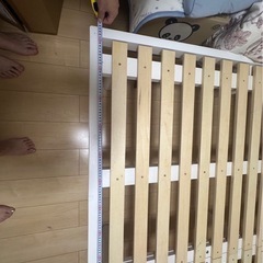 ベットフレーム　クイーンサイズの画像