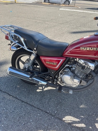 バイク GN125-2F