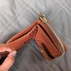 イルビゾンテ　二つ折り財布の画像