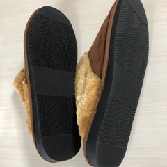 最終お値下げ😊 レディース★ミニー柄ボアサンダル(新品未使用✨)の画像
