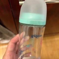 pigeon ガラス哺乳瓶2本セットの画像