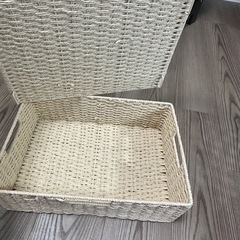 ニトリ　ペーパーバスケット　ふた付きの画像