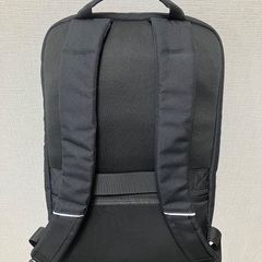 【受付中】未使用品　ビジネスリュック　15.6インチノートPC収納可能　黒色　KEYUCAの画像