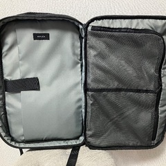 【受付中】未使用品　ビジネスリュック　15.6インチノートPC収納可能　黒色　KEYUCAの画像