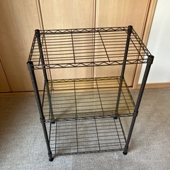 スチールラックの画像