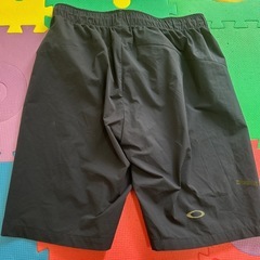 OAKLEY ハーフパンツの画像