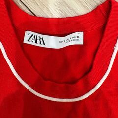 ZARA ザラ 半袖ベスト　赤の画像