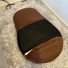 座椅子　ベージュ　背もたれリクライニングの画像